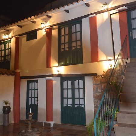 Casa Solariega Hostal B&B Сукре Екстериор снимка