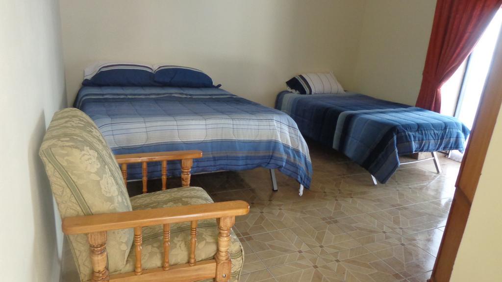 Casa Solariega Hostal B&B Сукре Стая снимка