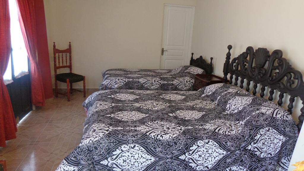 Casa Solariega Hostal B&B Сукре Стая снимка