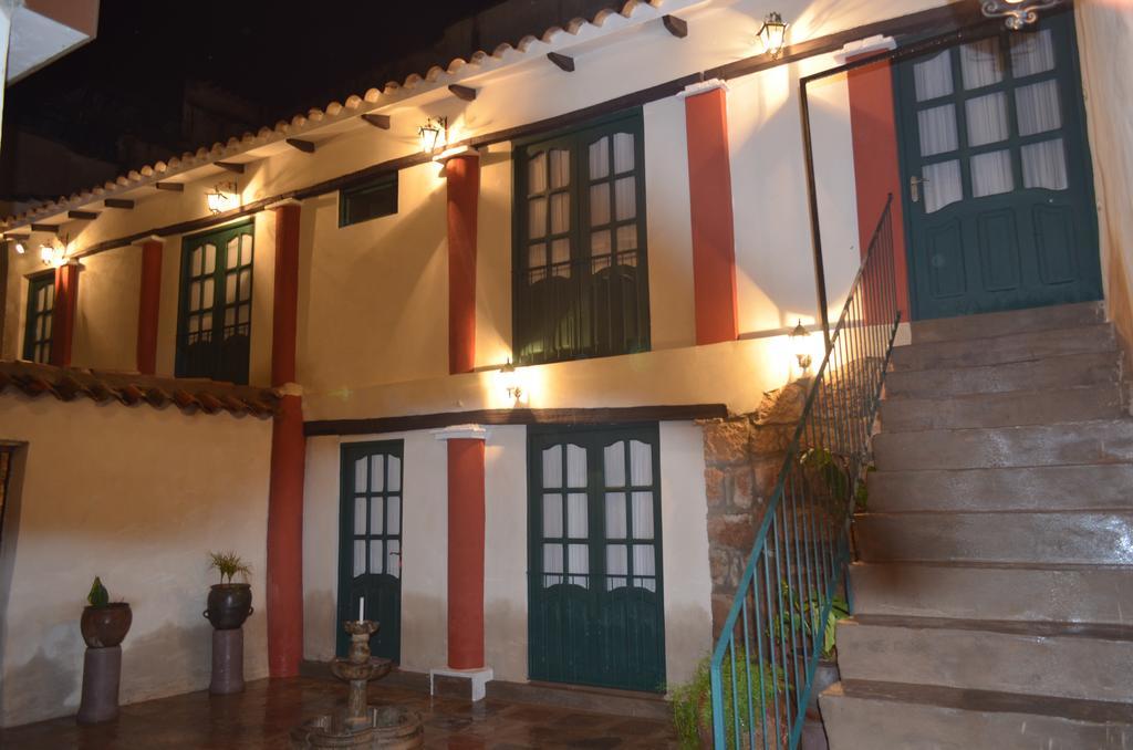 Casa Solariega Hostal B&B Сукре Екстериор снимка