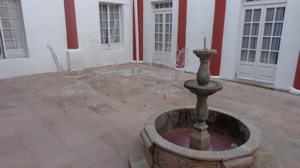 Casa Solariega Hostal B&B Сукре Екстериор снимка